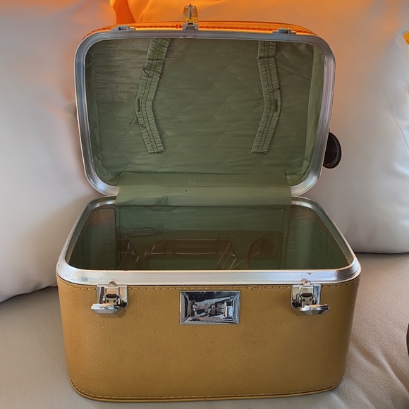 1960s Vintage Ventura Train Case - Picture 6 of 12